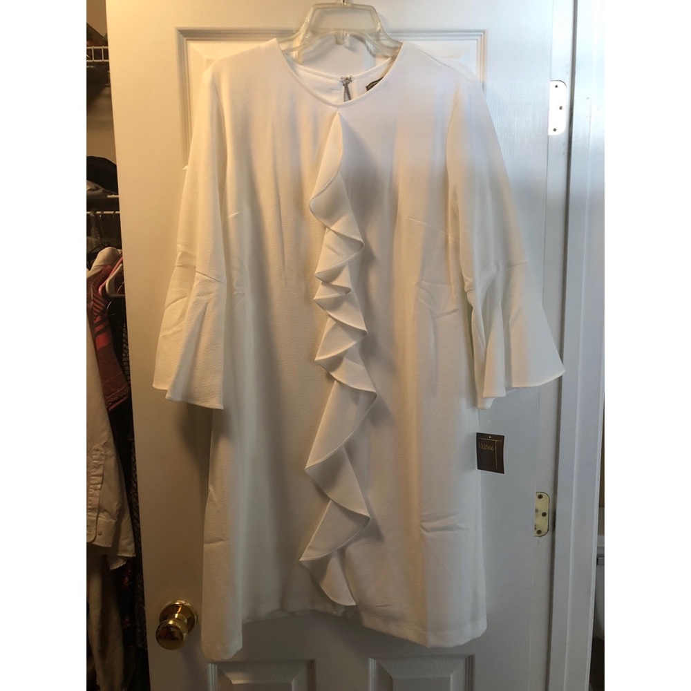 White long sleeve dress